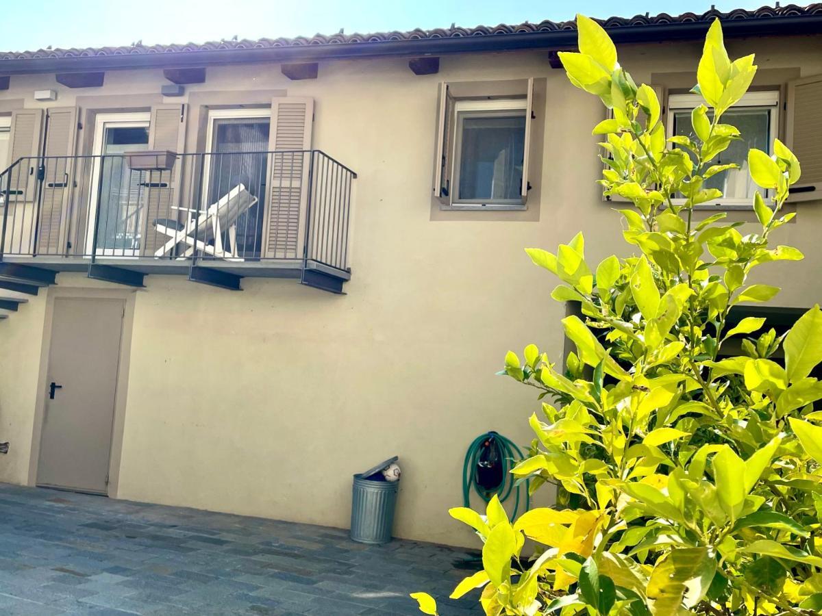 Casa Nel Vicolo - Storie E Dimore Chieri Luaran gambar
